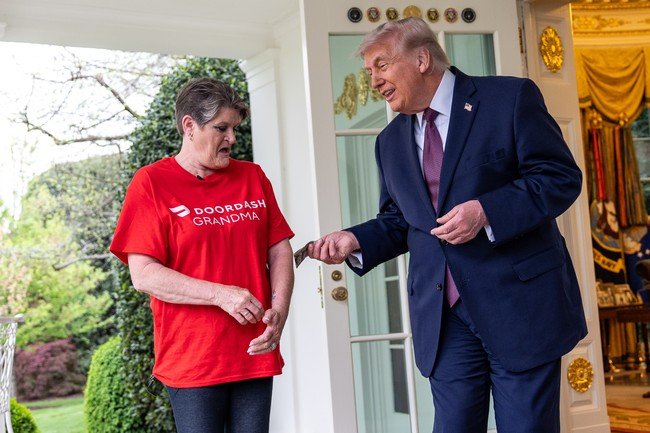 DoorDash Grandma Hard at Work: Thanks Trump for 'No Tax