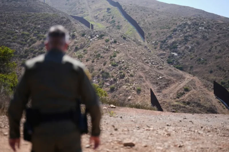 Immigration Fight Puts Suspected Terrorists in the Spotlight