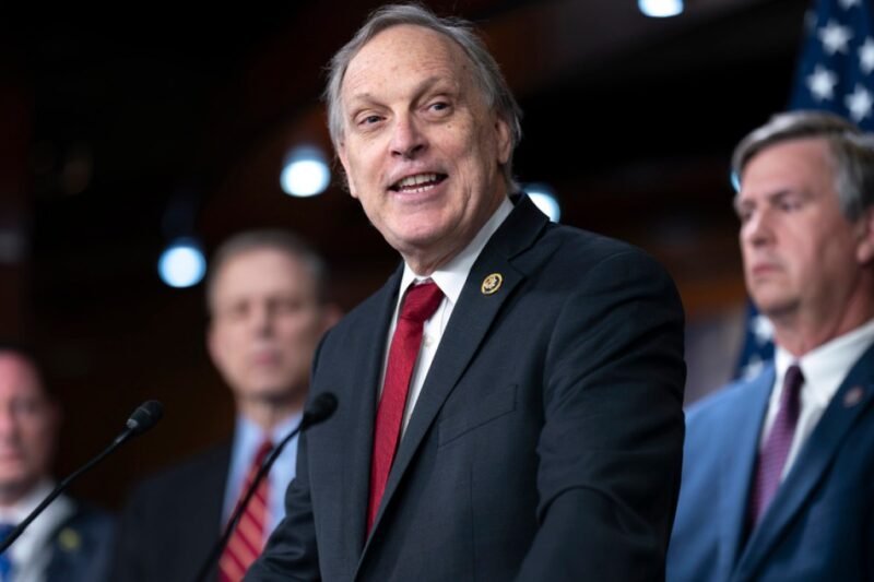 Economic Accountability Fight Builds Around House Freedom Caucus