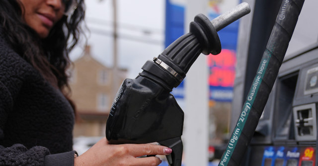 Trump: Gasoline Retailers Must Cut Prices 'Immediately!'