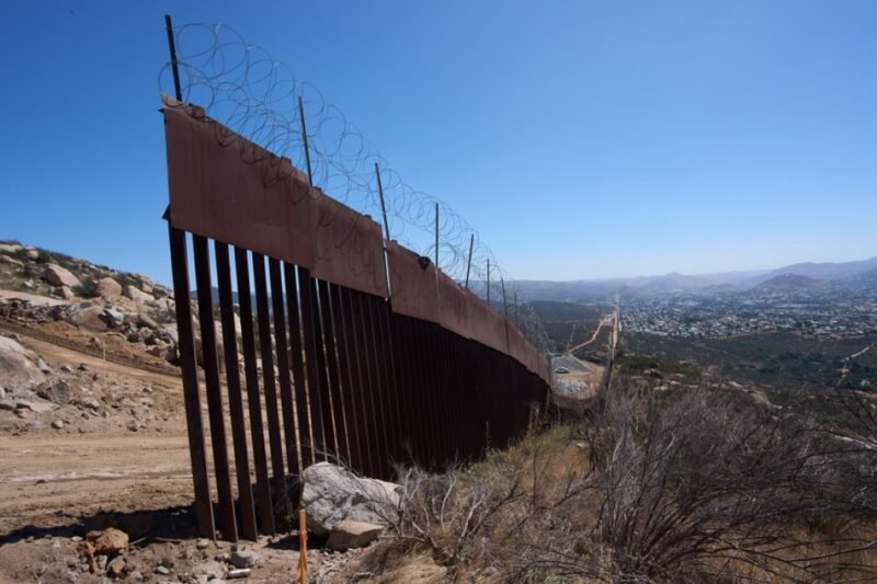 Immigration Fight Puts Administration Needs Border in the Spotlight