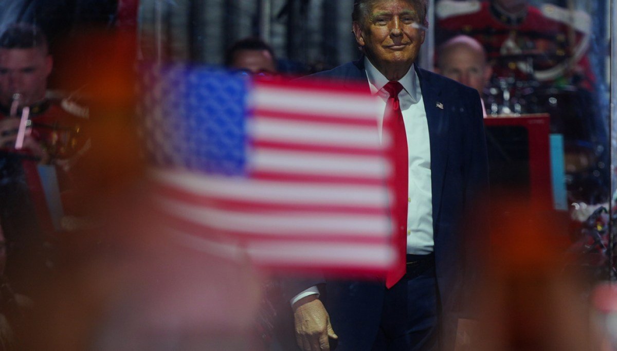 Trump threatens '100% tariff' on Europe over digital services