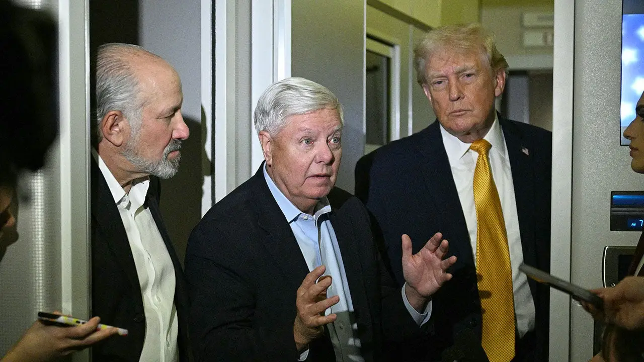 Graham's death ignites GOP scramble for Senate seat