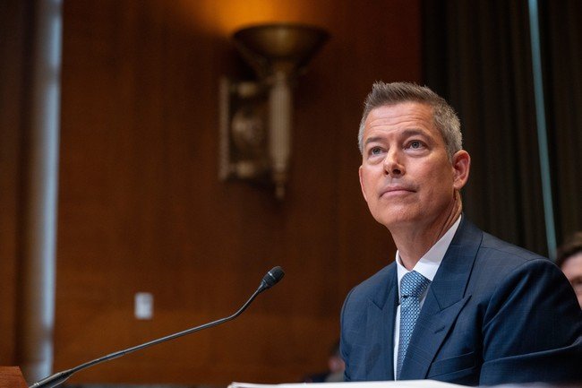 Trump Admin Targets DEI: Airlines Must Now Prove Merit