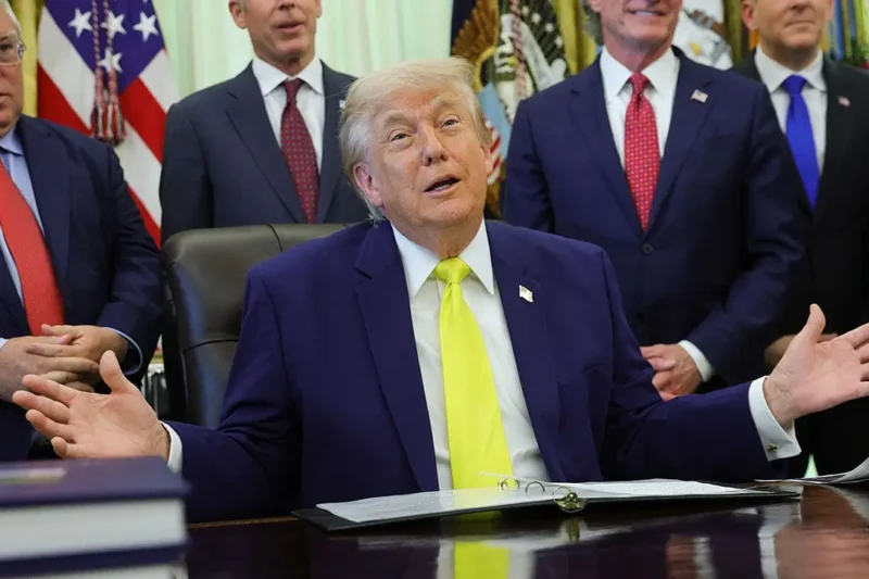 Immigration Fight Puts ICE in the Spotlight Report 2274