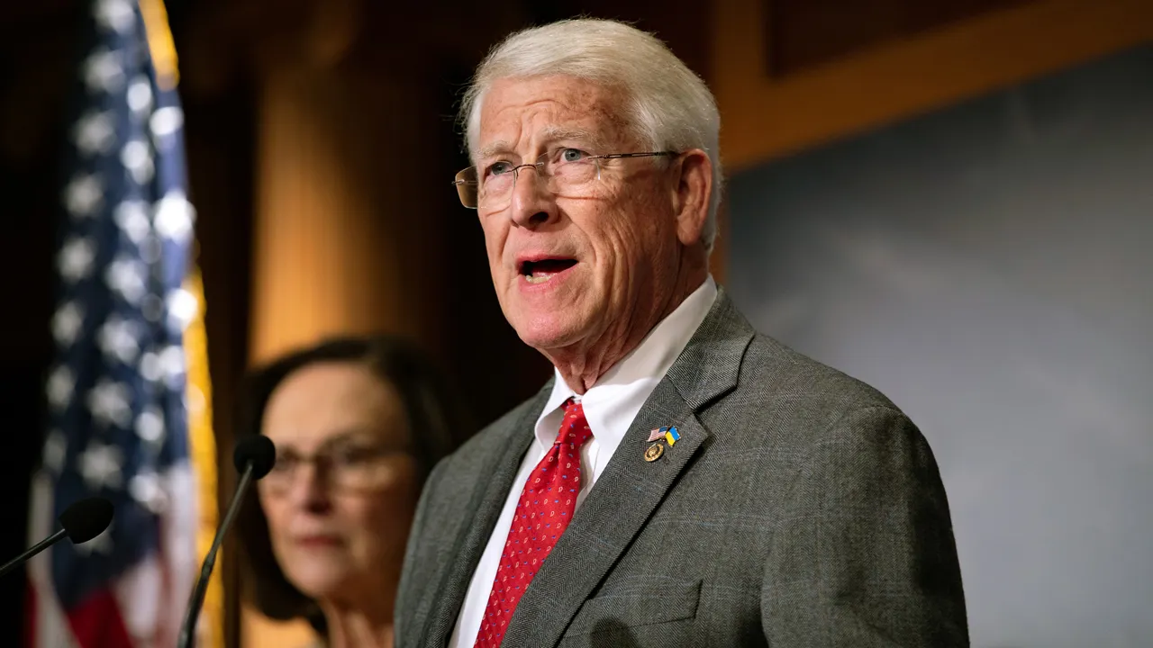 Top Senate Republican rips into Trump's Iran deal