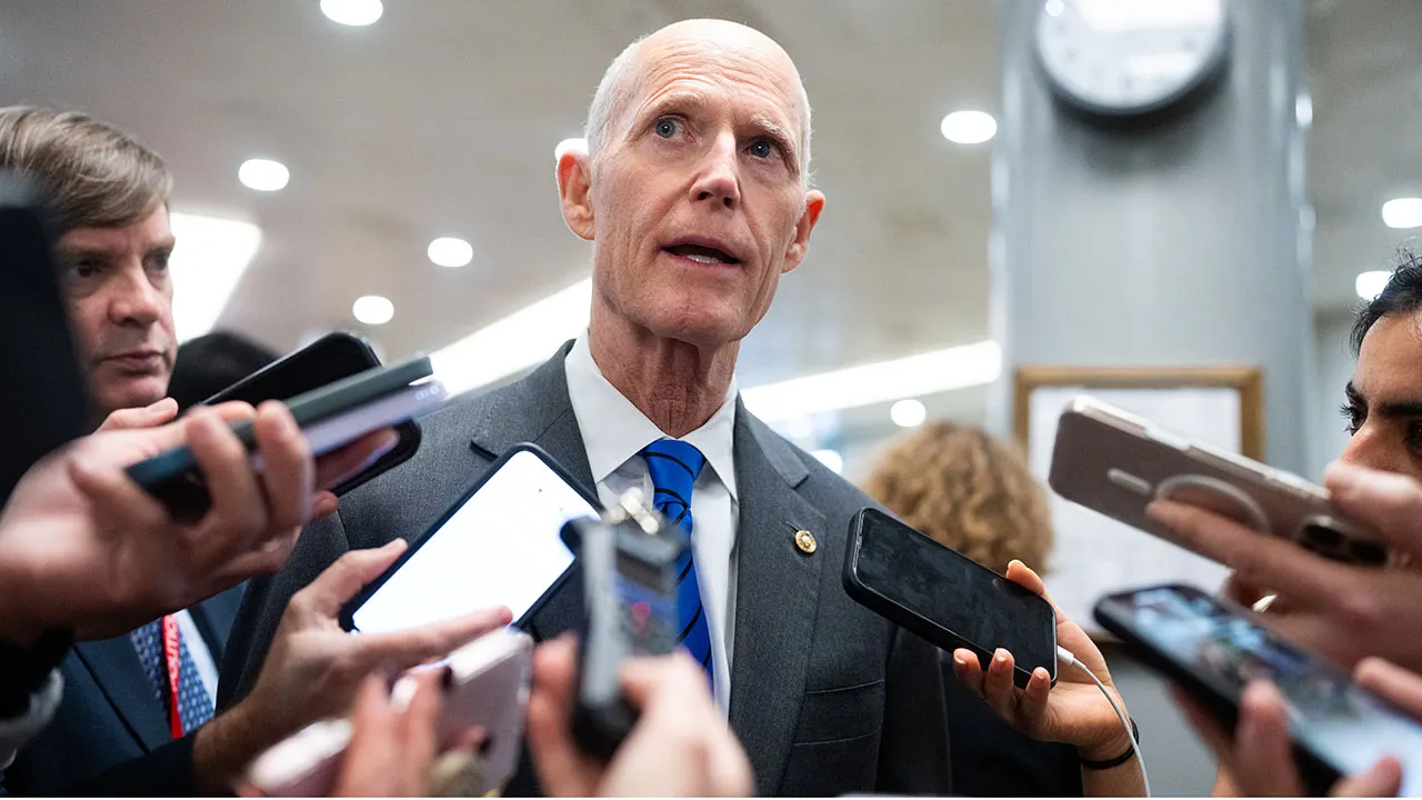 Top Republican pitches Trump plan to stop shutdowns