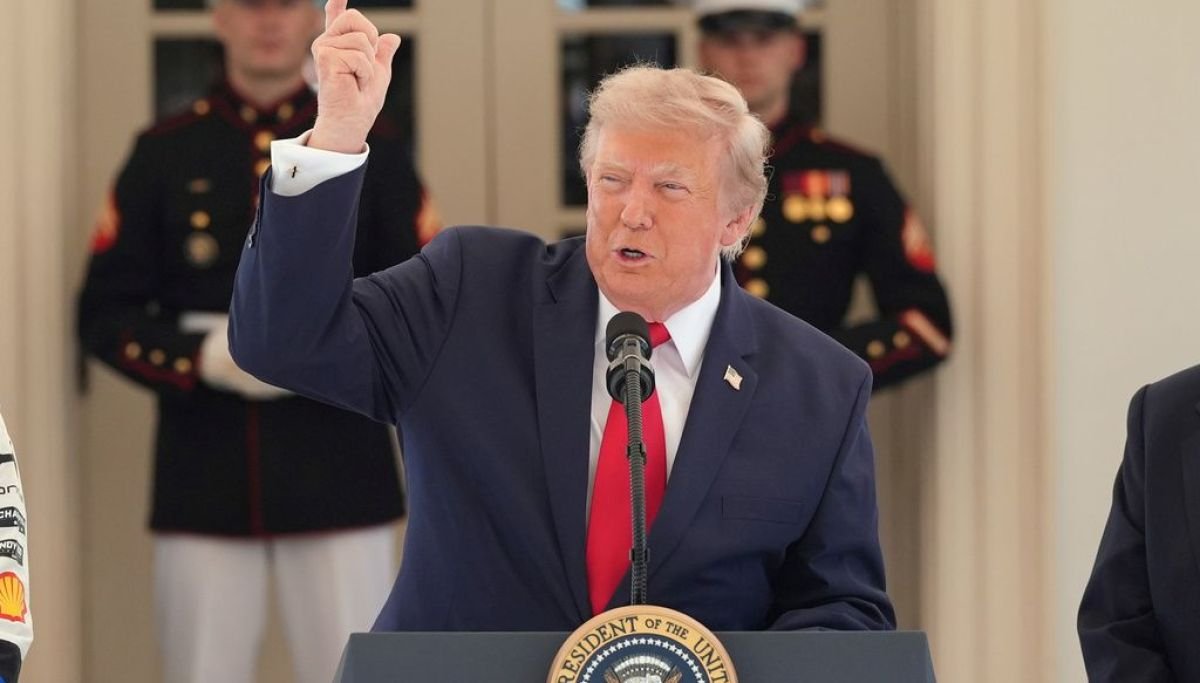 Trump threatens to blow up one bridge or power plant for every